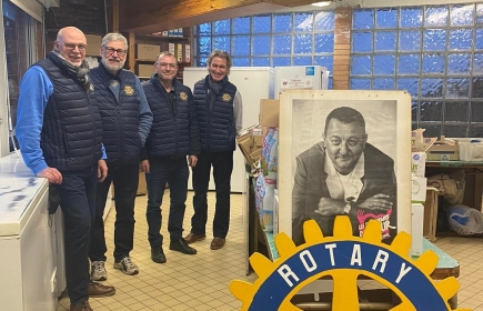 « chalet de noël » organisée par le Rotary Club de Cassel Wormhout en Flandre au profit des restos bébés du cœur de Cassel…